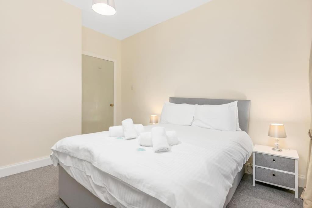 Two Bedroom Apartment-Central Edinburgh-Old Town-Licensed Екстер'єр фото