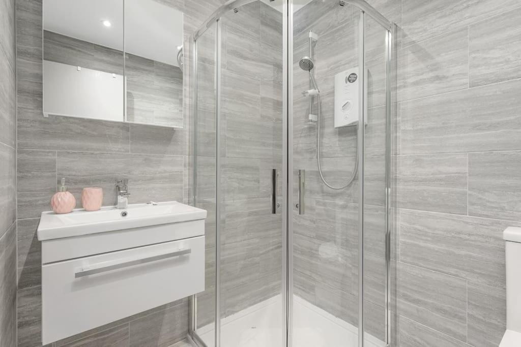Two Bedroom Apartment-Central Edinburgh-Old Town-Licensed Екстер'єр фото