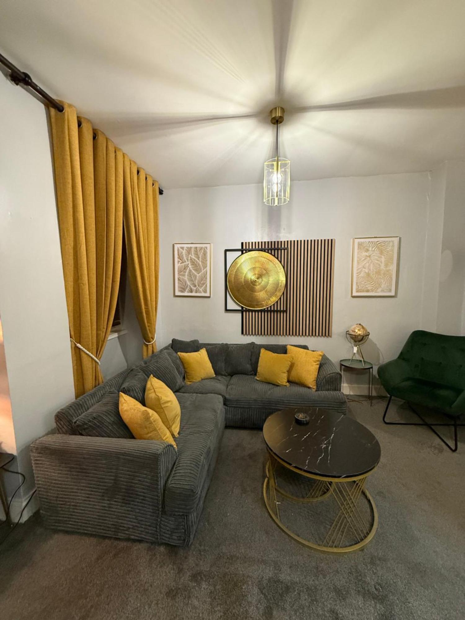Two Bedroom Apartment-Central Edinburgh-Old Town-Licensed Екстер'єр фото