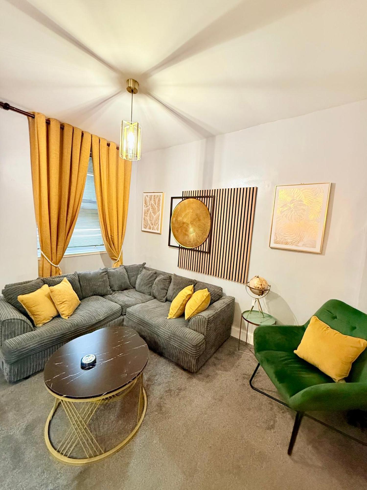 Two Bedroom Apartment-Central Edinburgh-Old Town-Licensed Екстер'єр фото